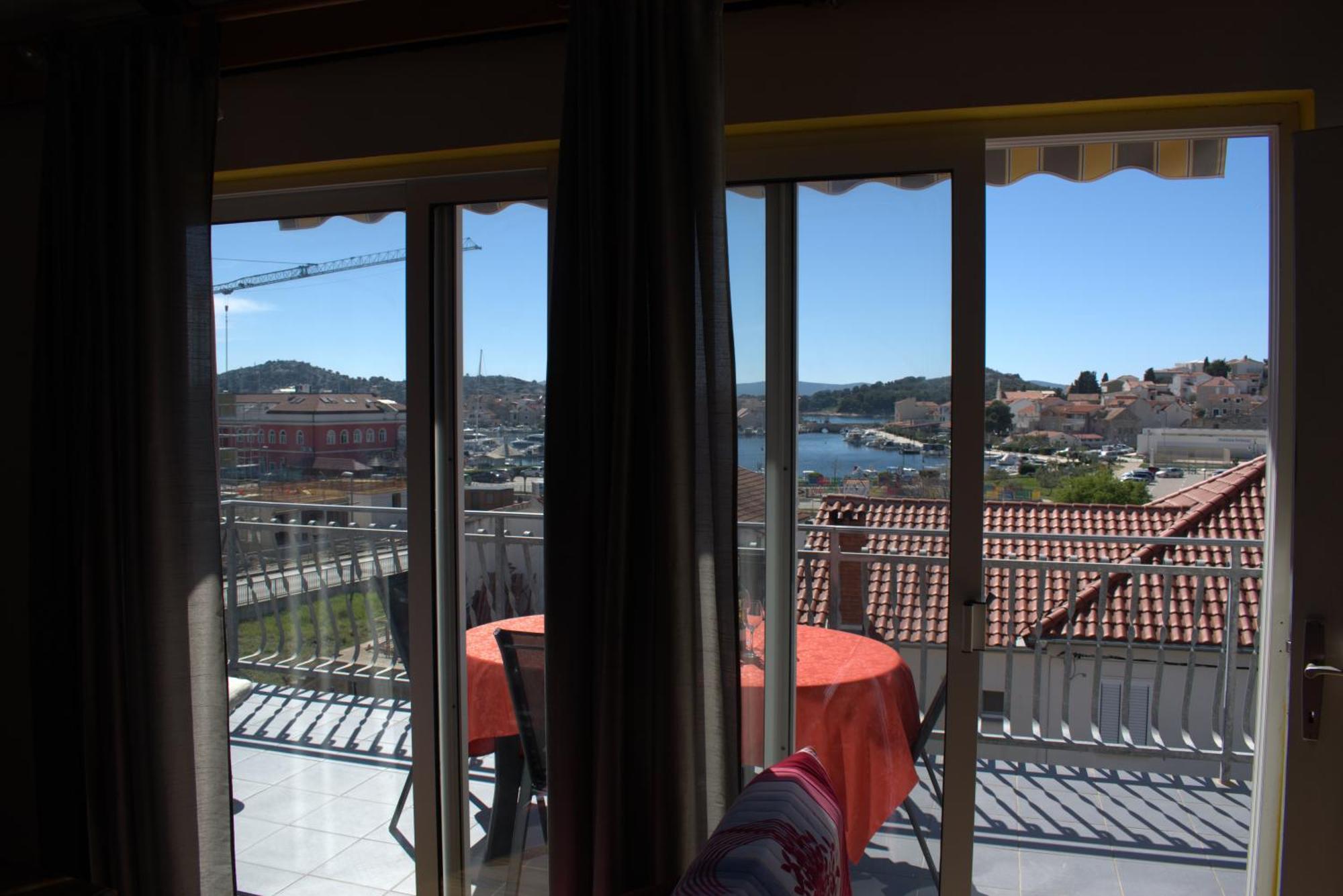 Apartman Marko Tribalj Zewnętrze zdjęcie